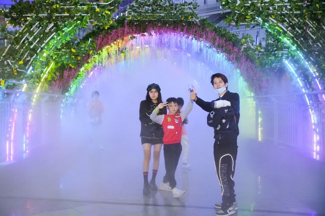 五一假期旅游市场升温 光峰科技激光显示助力“夜经济”-视听圈
