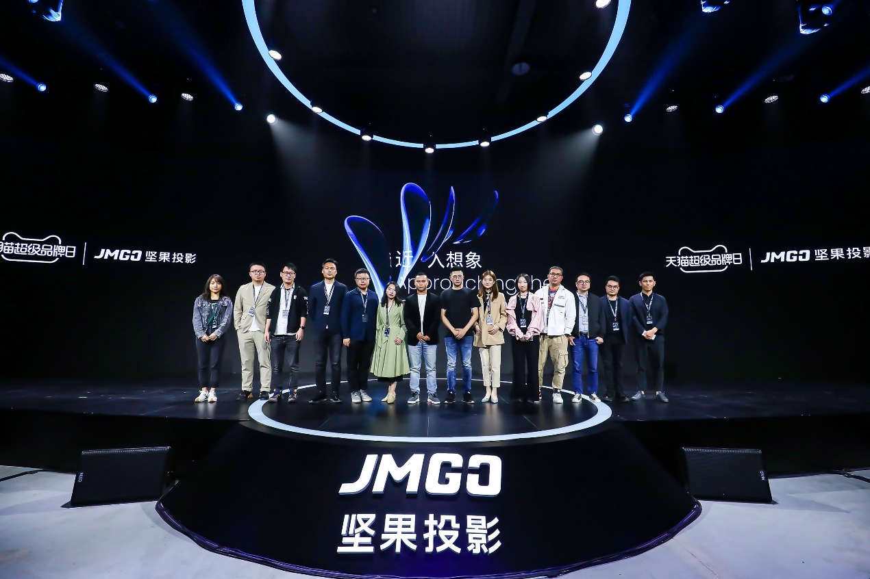 加码融资10亿的坚果,这是要做智能投影第二股吗-视听圈