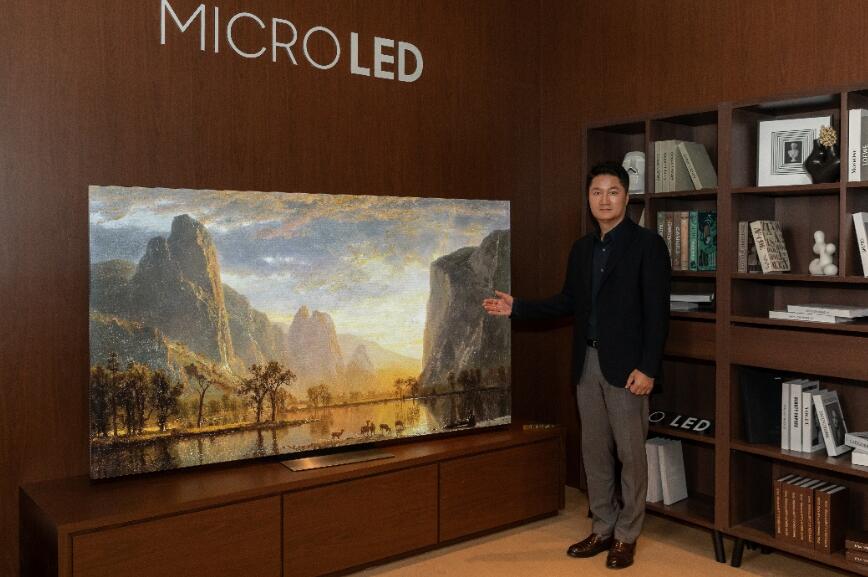 三MICROLED