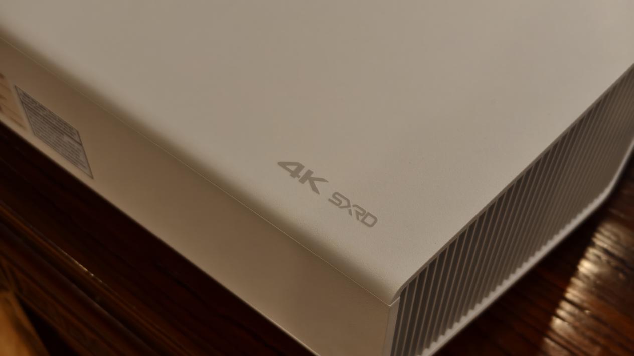 画质轻旗舰,索尼家用投影P7(VPL-XW5100)如何点亮原生4K沉浸巨幕?-视听圈