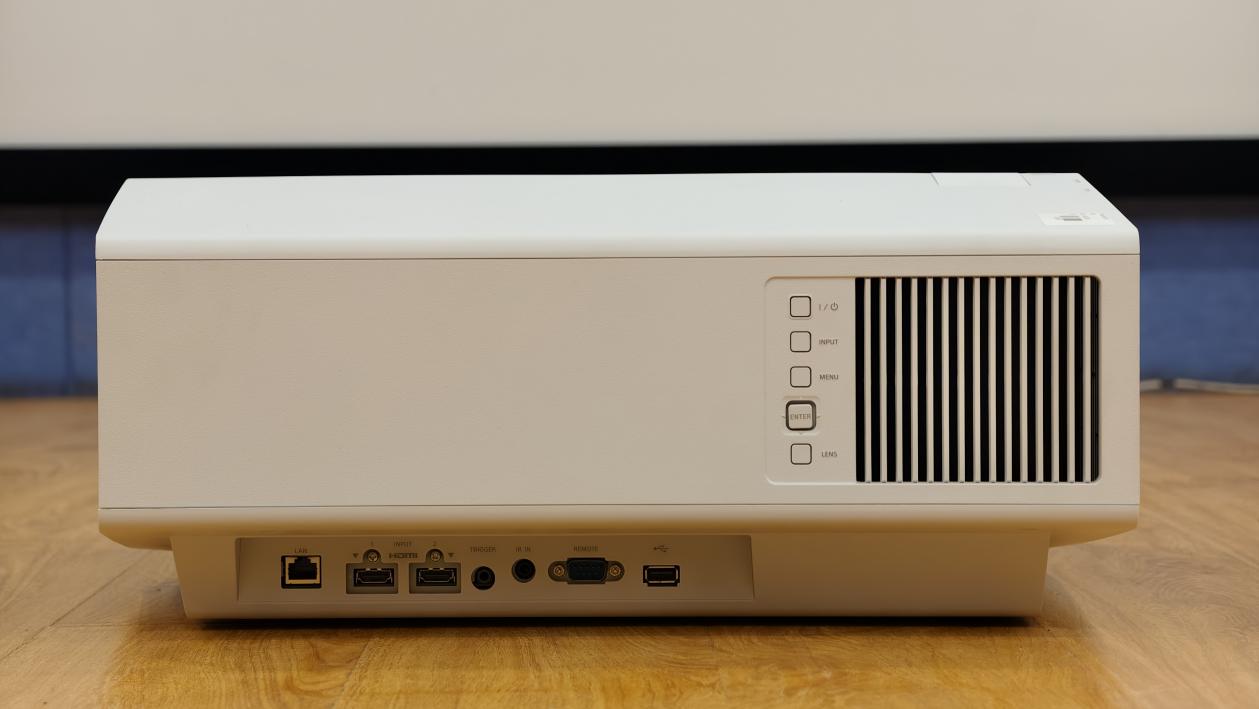 画质轻旗舰,索尼家用投影P7(VPL-XW5100)如何点亮原生4K沉浸巨幕?-视听圈