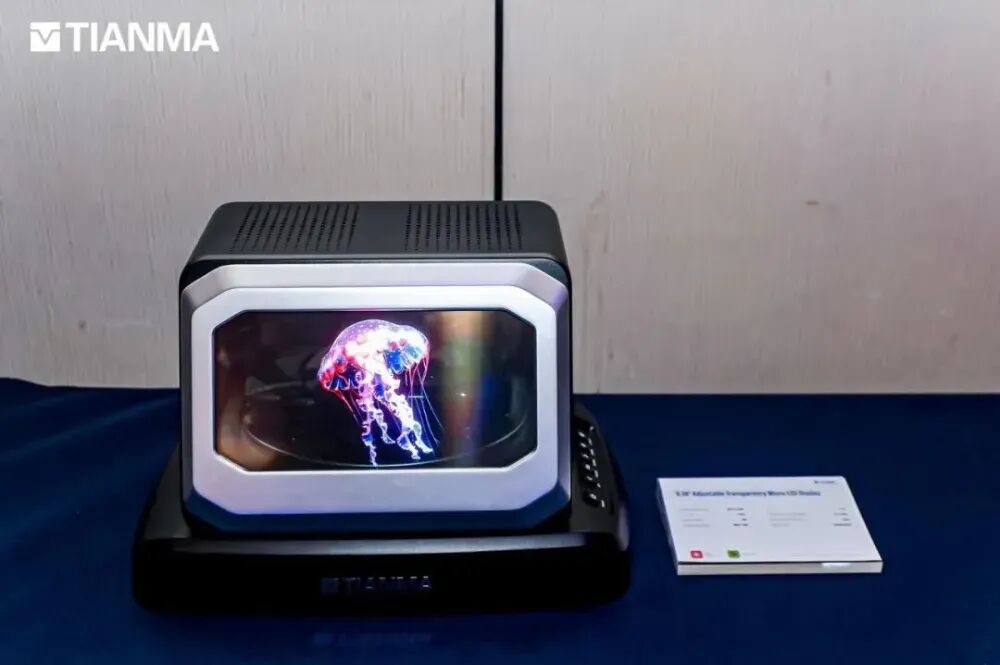 多款Micro-LED透明屏“组团”出击进博会,天马这一次有点“爆”-视听圈