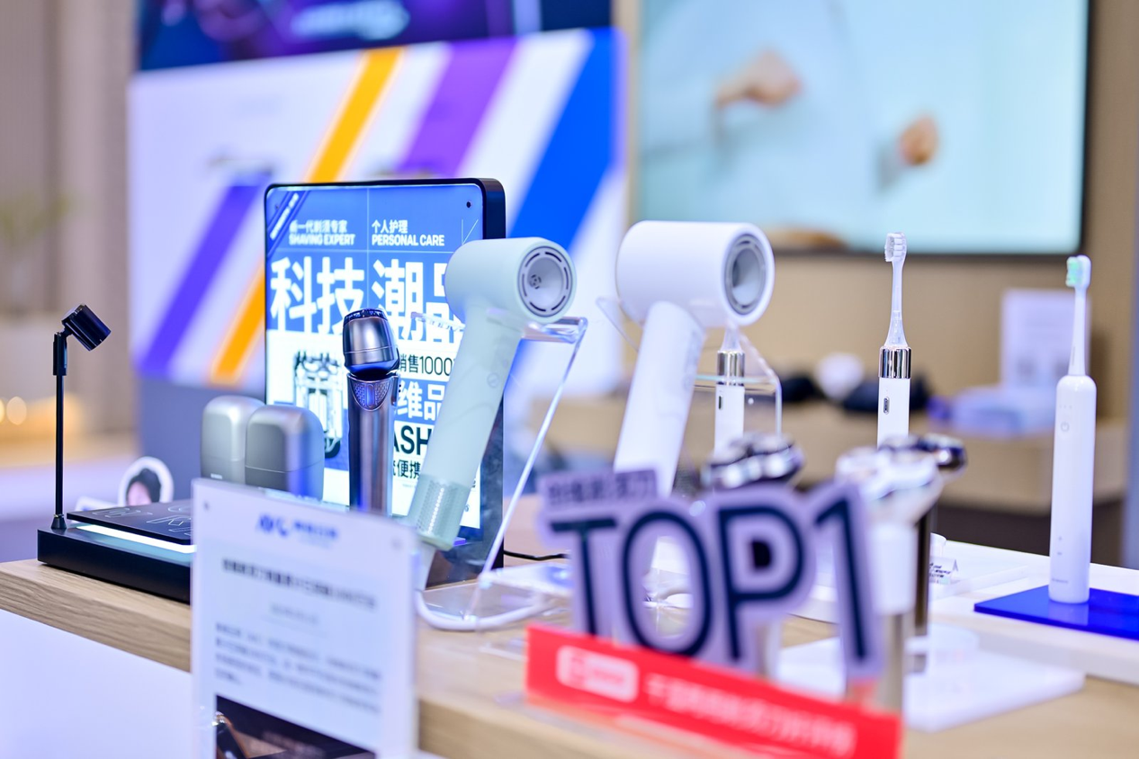 突破边界、亮点纷呈！创维双核心生态全景亮相AWE2026-视听圈