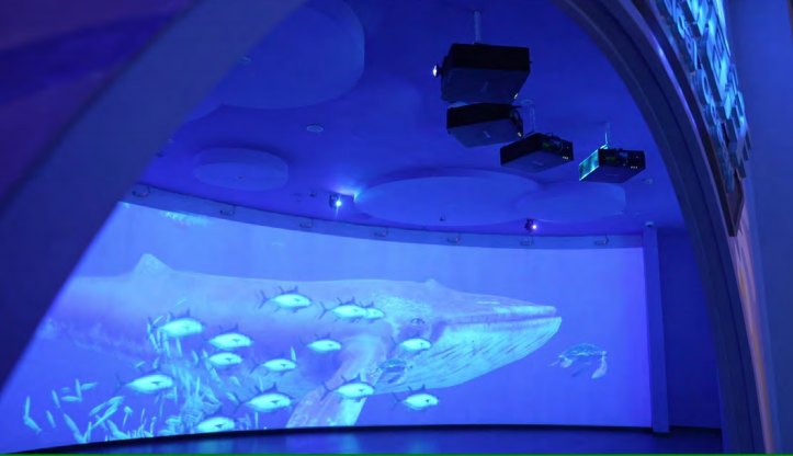 爆料！传这家本土投影大牌即将亮出“王炸”级新品，剑指高端赛道-视听圈