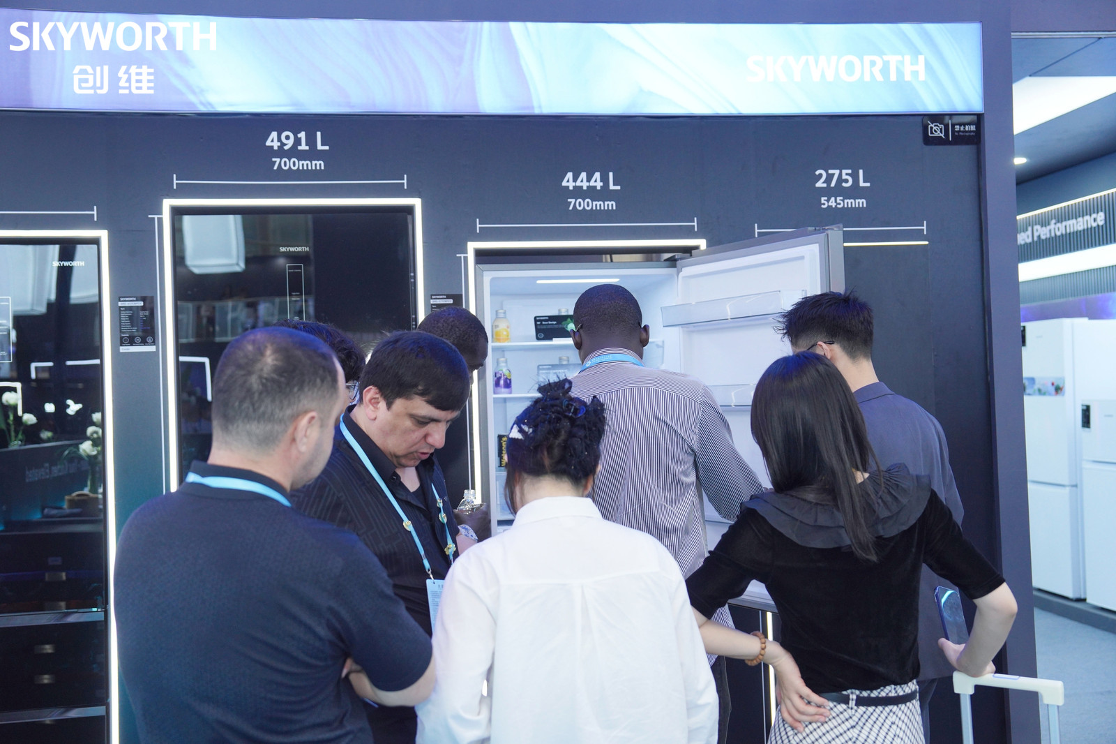 创维亮相第139届广交会,“AI 科技+绿色生态”驱动品牌全球升维-视听圈