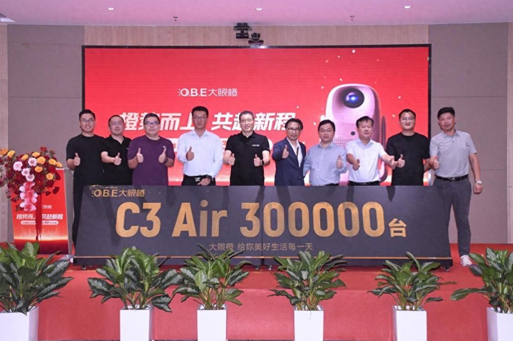 一款699元的1LCD投影，竟累计出货超30万台！其出自“谁”手？-视听圈