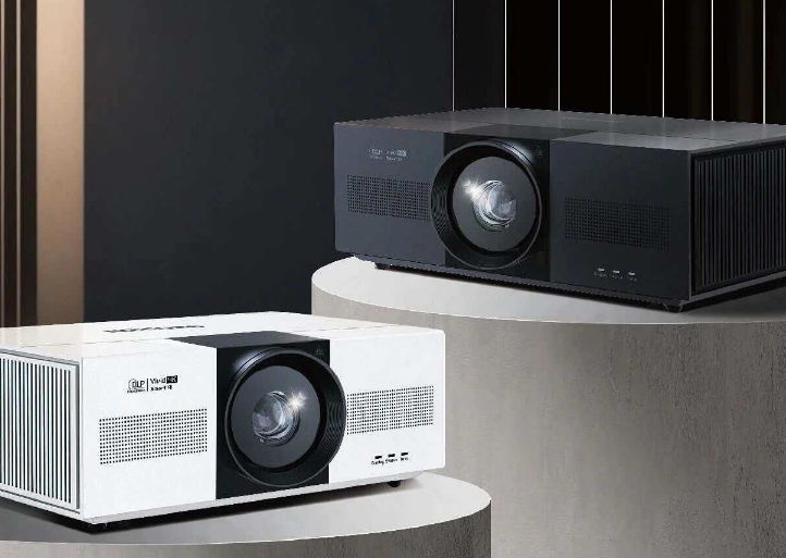 12.4万台！工程投影今年要“翻身”，万流明机型或成“胜负手”-视听圈